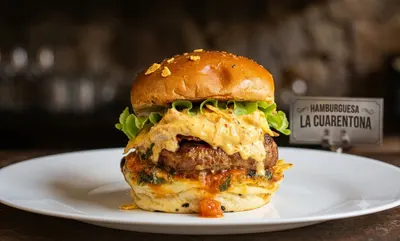 Hamburguesa La Cuarentona
